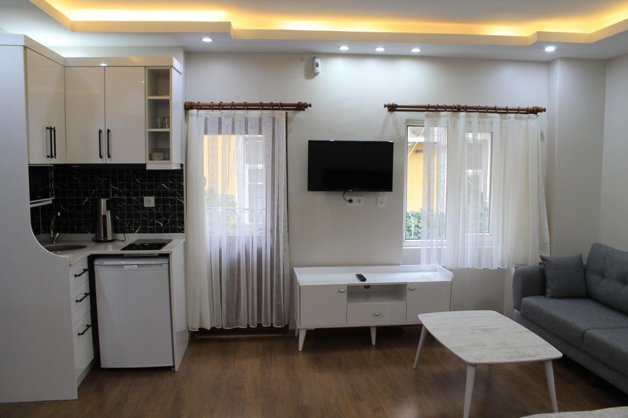 Beyoglu Asmalimescit'Te Mobilyali Balkonlu Daire Apartman Isztambul Kültér fotó